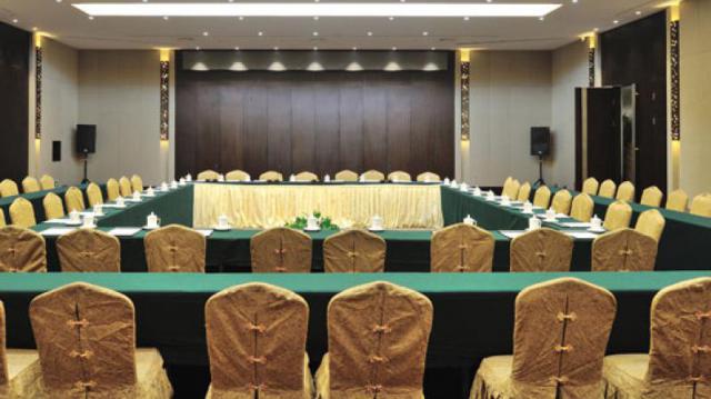 成都峨眉山雪芽大酒店